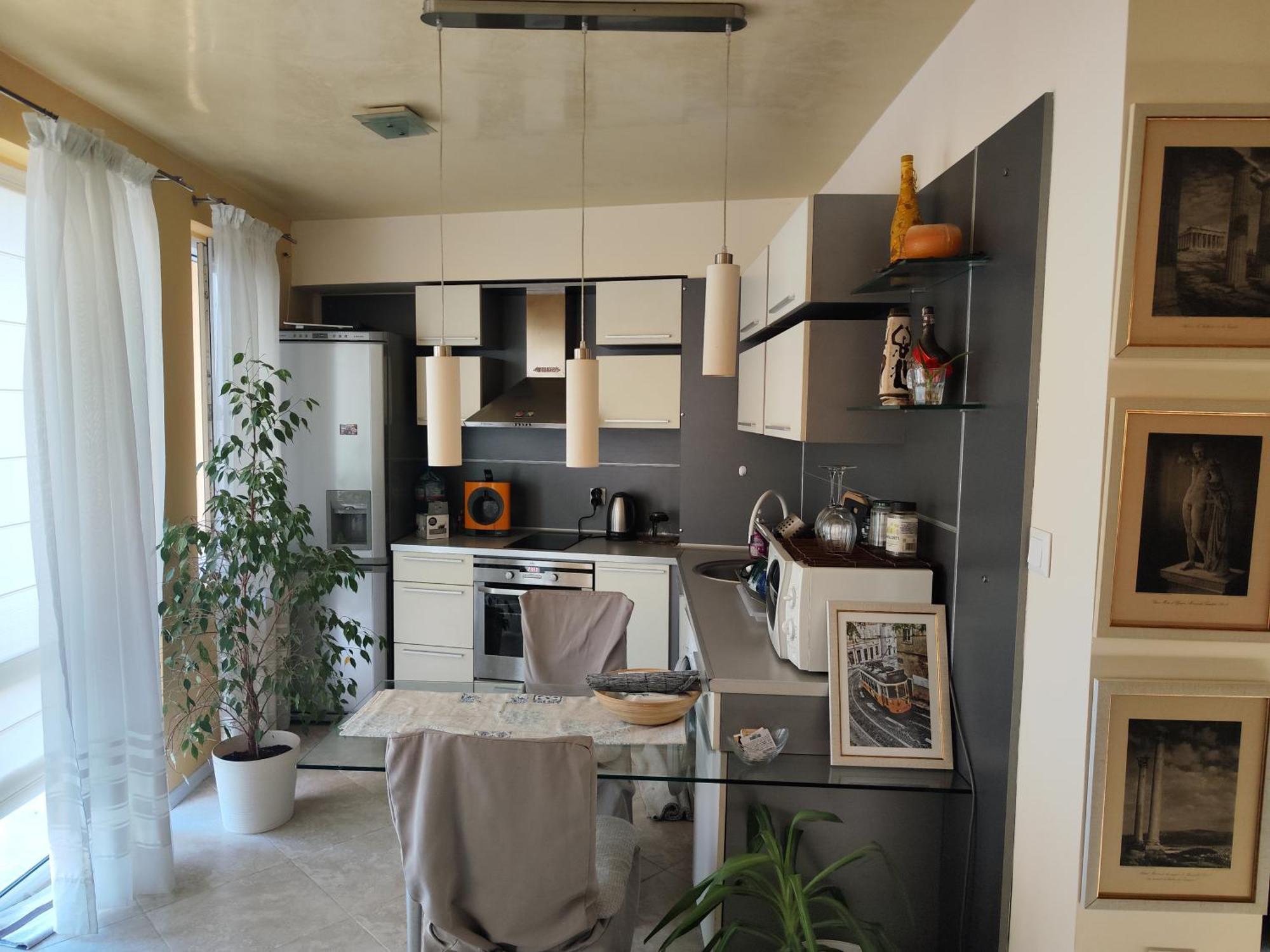 Art Apartment Kiril And Metodi Square 布尔加斯 外观 照片
