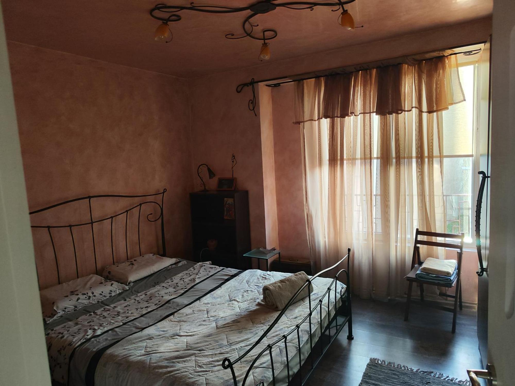 Art Apartment Kiril And Metodi Square 布尔加斯 外观 照片